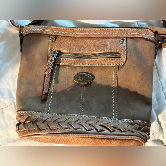 Cute boho over shoulder BOC bag with adjustable strap - Picture 4 of 8